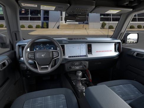 New 2026 Ford Bronco Heritage Edition AWD/4WD image 9
