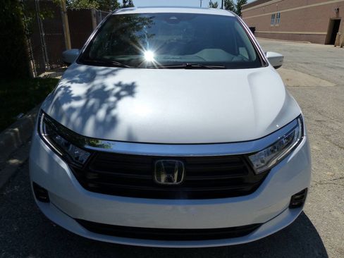 Used 2024 Honda Odyssey EX-L image 10