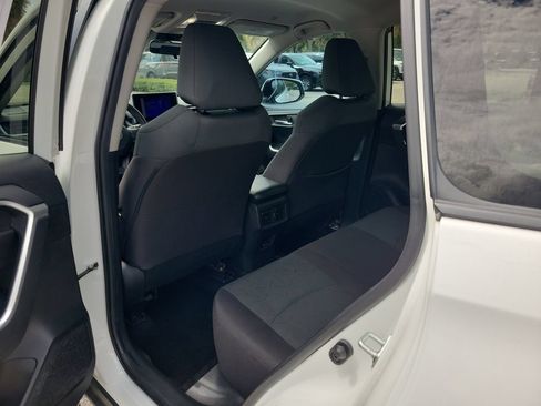 Used 2024 Toyota RAV4 XLE FWD image 9