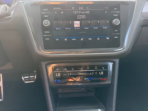 Certified 2023 Volkswagen Tiguan SE R-Line AWD/4WD image 15