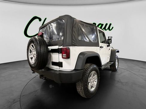 Used 2011 Jeep Wrangler Sport AWD/4WD image 5