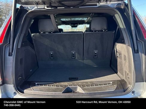 Used 2023 Cadillac Escalade Premium Luxury image 23