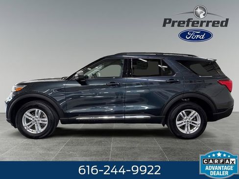 Used 2024 Ford Explorer XLT w/ Equipment Group 202A AWD/4WD image 9