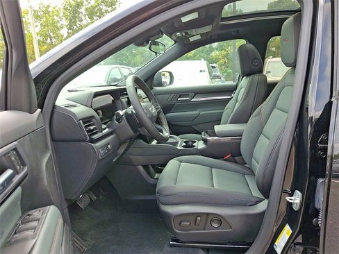 New 2026 GMC Terrain AT4 w/ Convenience Package III image 6