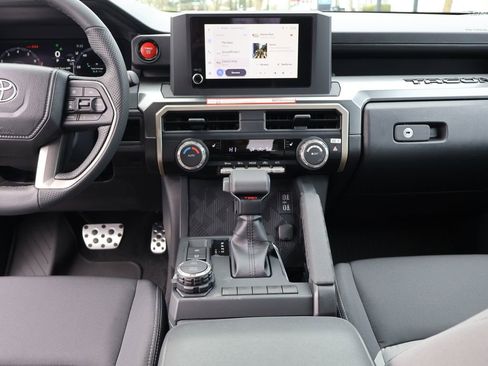 Used 2026 Toyota Tacoma TRD Sport AWD/4WD image 23