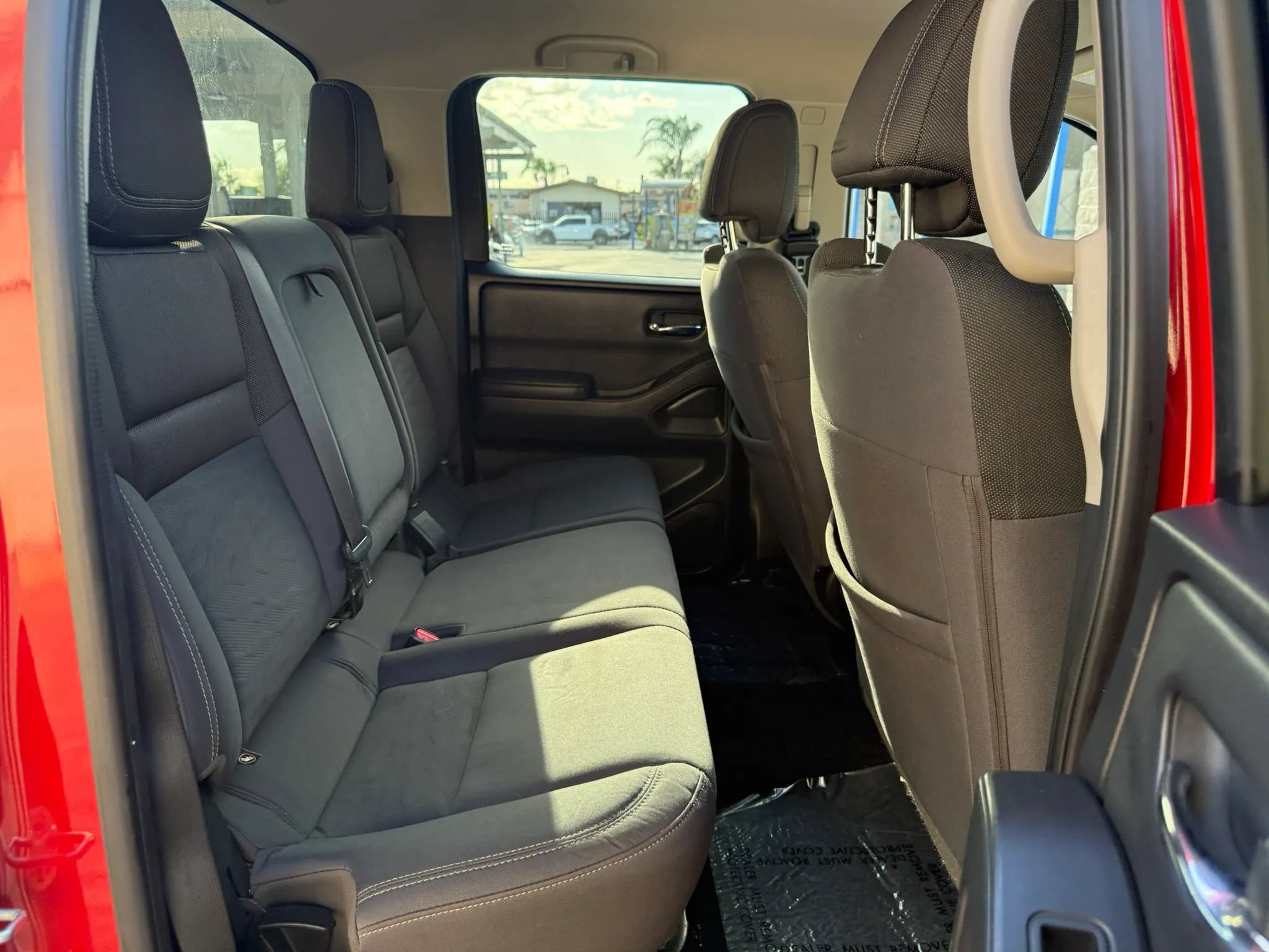 Used 2022 Nissan Frontier SV RWD image 12