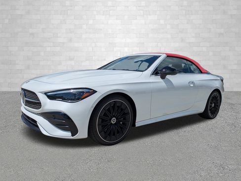 Used 2024 Mercedes-Benz CLE 300 4MATIC Cabriolet image 5