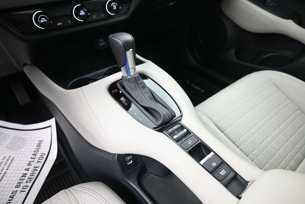 Certified 2025 Honda HR-V LX image 23