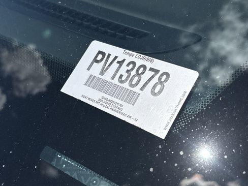 Used 2025 Dodge Durango SRT Hellcat AWD/4WD image 31