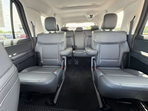 New 2026 Ford Expedition Max Active AWD/4WD image 13