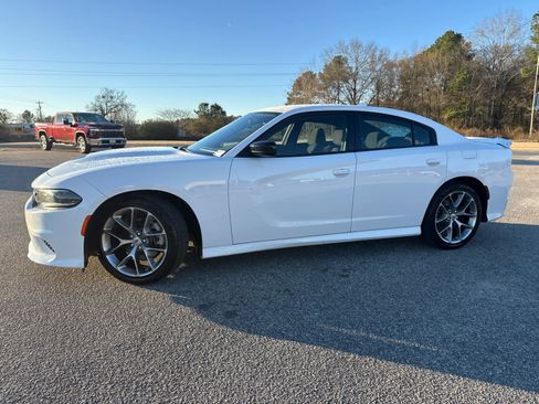 Used 2023 Dodge Charger GT image 3