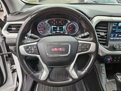 Used 2019 GMC Acadia SLT image 19