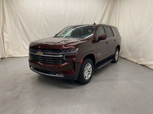 Used 2022 Chevrolet Tahoe LT image 2