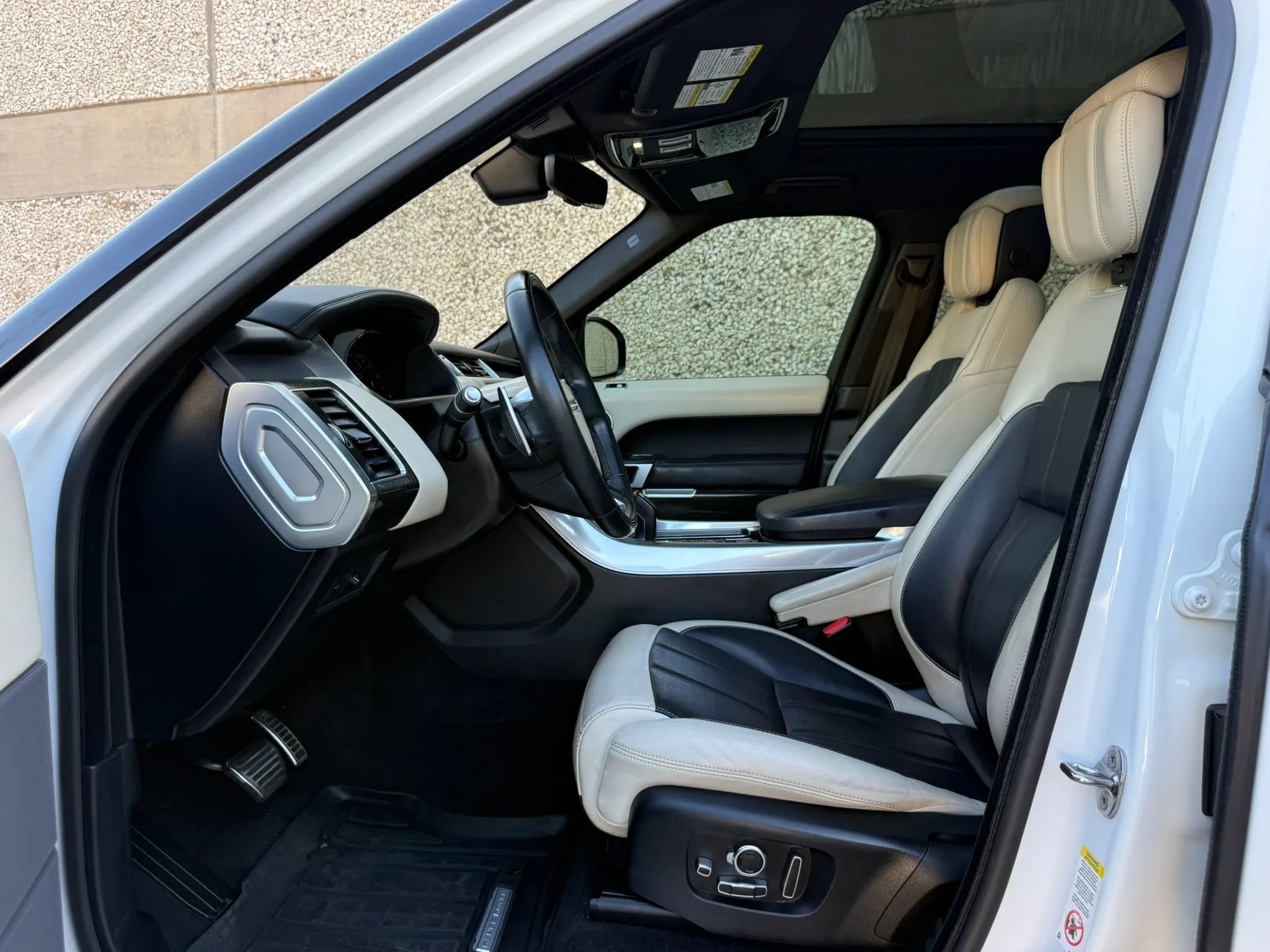 Used 2019 Land Rover Range Rover Sport Autobiography AWD/4WD image 11