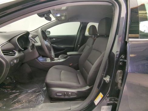 Used 2023 Chevrolet Malibu LT FWD image 5