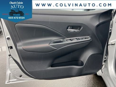 New 2025 Nissan Versa SR w/ Trunk Package image 13