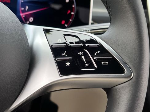 Certified 2025 Mercedes-Benz GLC 300 4MATIC image 29