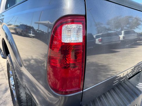 Used 2011 Ford F250 XL w/ PWR Equipment Group AWD/4WD image 12