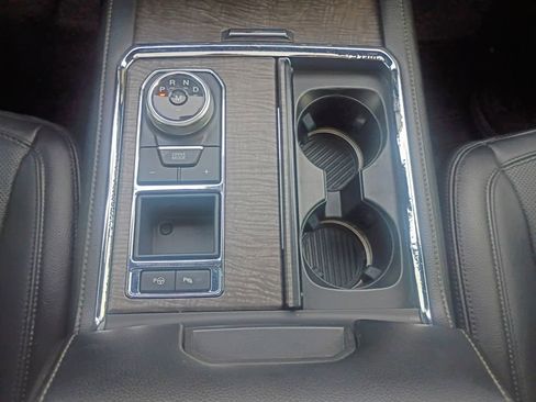 Used 2020 Ford Expedition Limited w/ Texas Edition Package image 10