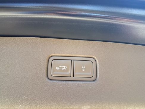 Used 2023 Genesis GV80 3.5T w/ Prestige Package image 33