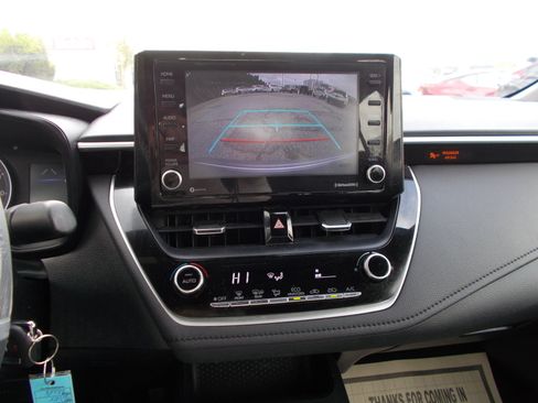 Used 2022 Toyota Corolla SE FWD image 14