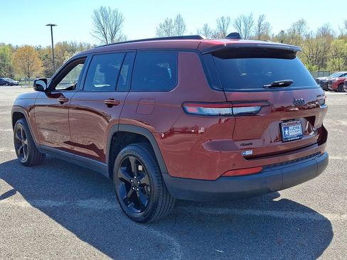 Used 2024 Jeep Grand Cherokee L Altitude AWD/4WD image 8