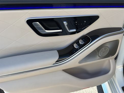 Used 2021 Mercedes-Benz S 580 4MATIC Sedan image 12