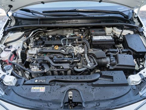 Certified 2025 Toyota Corolla SE image 18