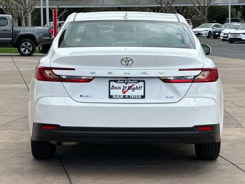 Certified 2025 Toyota Camry LE image 6
