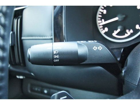 Used 2024 Nissan Pathfinder SV w/ Black Appearance Package image 13