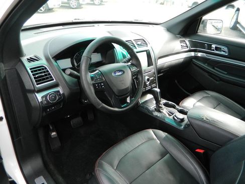 Used 2016 Ford Explorer Sport w/ Equipment Group 401A image 11