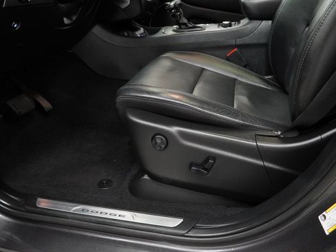 Used 2020 Dodge Durango R/T w/ Blacktop Package AWD/4WD image 27