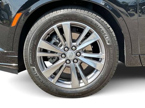 Used 2024 Cadillac XT6 Premium Luxury AWD/4WD image 8