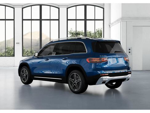 New 2026 Mercedes-Benz GLB 250 image 28