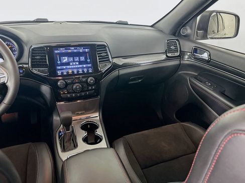 Used 2019 Jeep Grand Cherokee Trailhawk AWD/4WD image 22