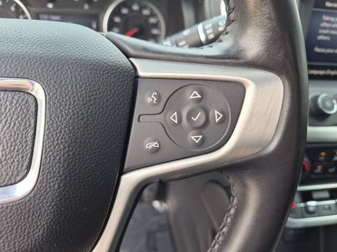 Used 2020 GMC Acadia SLE w/ Driver Convenience Package FWD image 20