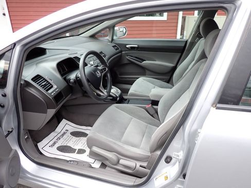 Used 2010 Honda Civic LX image 7