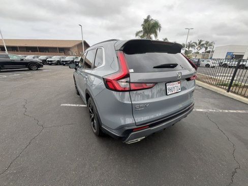 Used 2023 Honda CR-V Sport image 8
