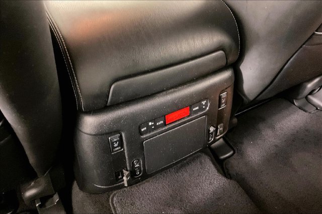 Used 2018 Nissan Armada Platinum w/ Captain Seat Package AWD/4WD image 9