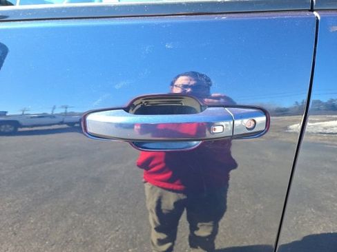 Used 2021 GMC Sierra 2500 AT4 w/ AT4 Premium Plus Package image 22