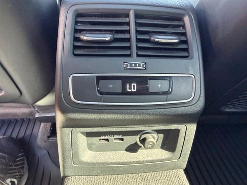 Used 2019 Audi S4 Premium Plus w/ Premium Plus Package AWD/4WD image 9