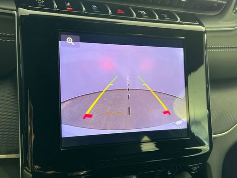 New 2025 Jeep Grand Cherokee Laredo image 37