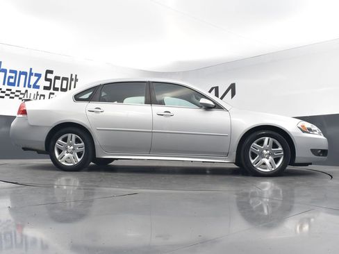 Used 2011 Chevrolet Impala LT image 22
