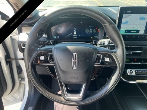 Certified 2023 Lincoln Corsair AWD w/ Equipment Group 101A image 19