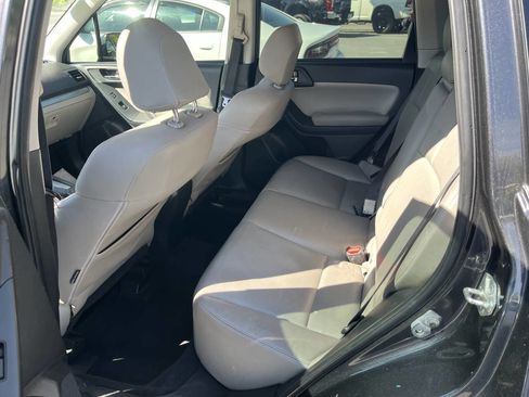 Used 2015 Subaru Forester 2.5i Limited w/ Popular Package #2 AWD/4WD image 8
