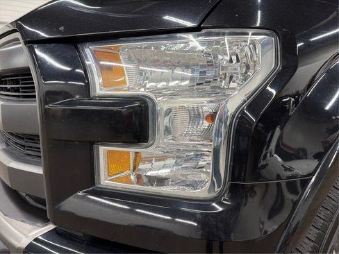 Used 2015 Ford F150 Lariat RWD image 37
