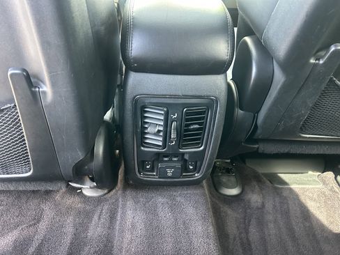 Used 2017 Dodge Durango GT w/ Premium Group AWD/4WD image 16