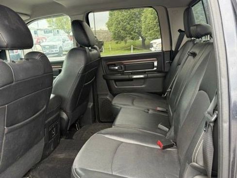 Used 2014 RAM 1500 Laramie w/ Convenience Group AWD/4WD image 12