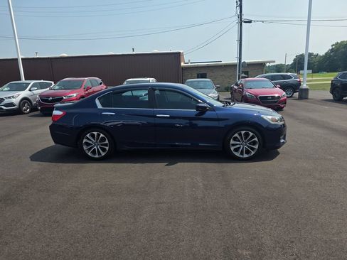 Used 2014 Honda Accord Sport image 2