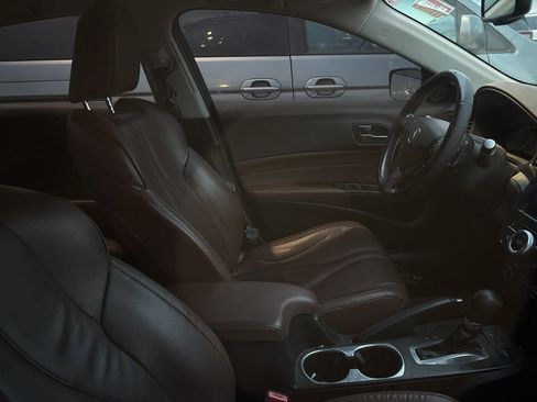 Used 2020 Acura ILX w/ Premium Package image 23